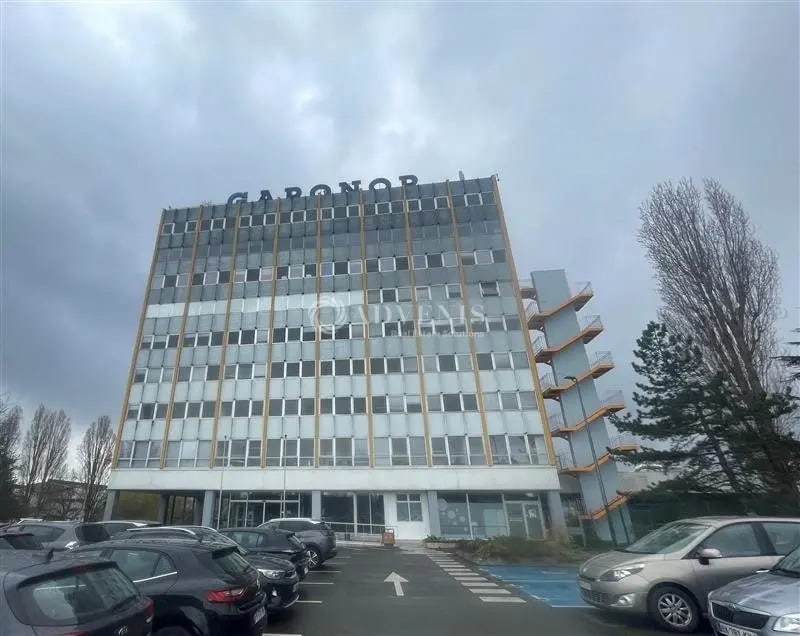 Bureau dans Aulnay-sous-Bois à louer Photo de l’immeuble– Image 1 sur 7