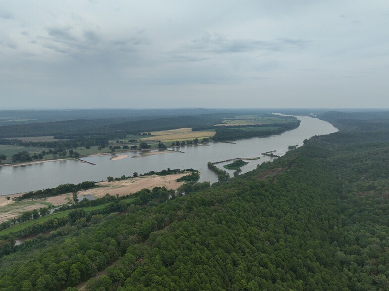 000 Pallisades Drive, Bigelow, AR à vendre - Photo de l’immeuble – Image 3 sur 6
