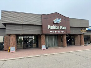 7633 50th St, Edmonton, AB à louer Photo intérieure– Image 1 sur 6