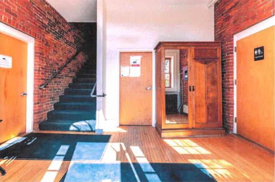 190 Hanover St, Lebanon, NH à louer - Photo de l’immeuble – Image 2 sur 10