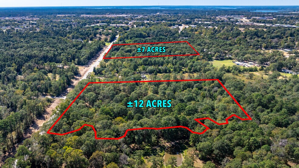 13209 E FM 1097 Rd, Willis, TX à vendre - Photo de l’immeuble – Image 1 sur 19