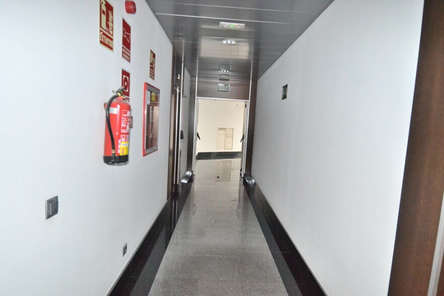 View Photo