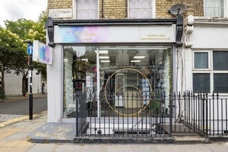 61 Caledonian Rd, Londres à louer Photo de l’immeuble– Image 1 sur 6