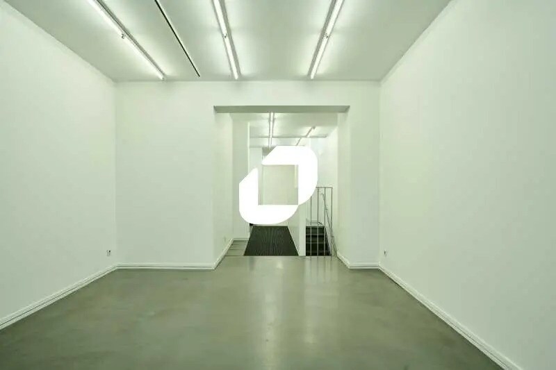 Local commercial dans Paris à vendre - Photo intérieure – Image 2 sur 12