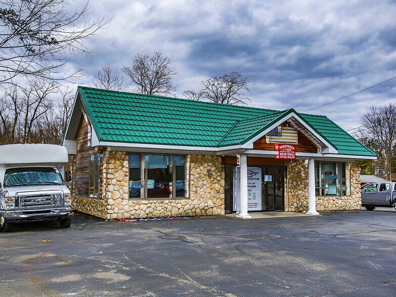 5058 Route 17M, New Hampton, NY à vendre - Photo de l’immeuble – Image 3 sur 19