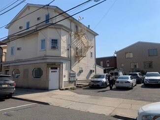 Plus de détails pour 9028 Palisade Plz, North Bergen, NJ - Local commercial à vendre