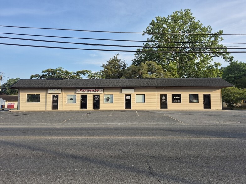 100 N Camden Ave, Fruitland, MD à louer - Photo principale – Image 1 sur 1