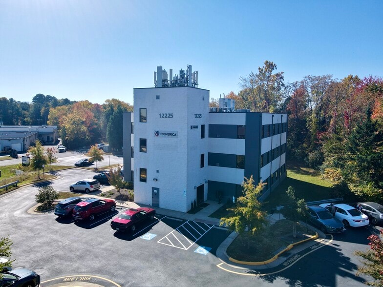 12225 Amos Ln, Fredericksburg, VA à louer - Photo principale – Image 1 sur 4