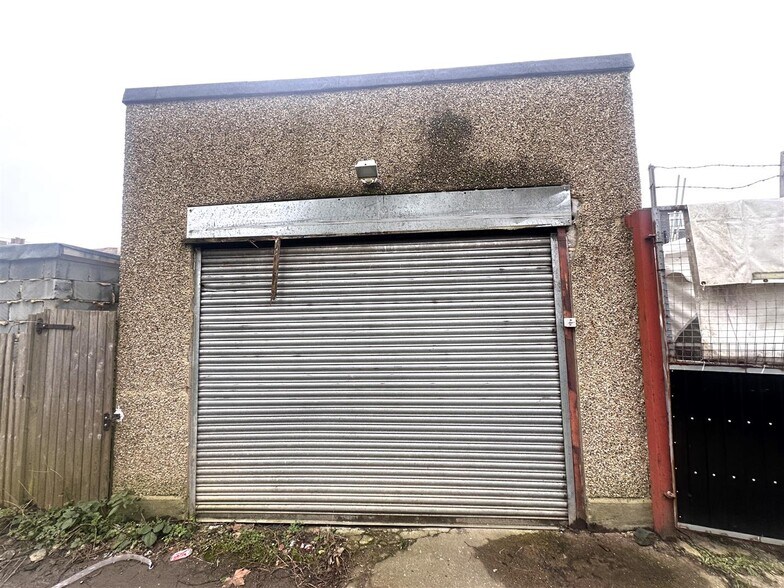 20 Green Wrythe Ln, Carshalton à louer - Photo de l’immeuble – Image 2 sur 8