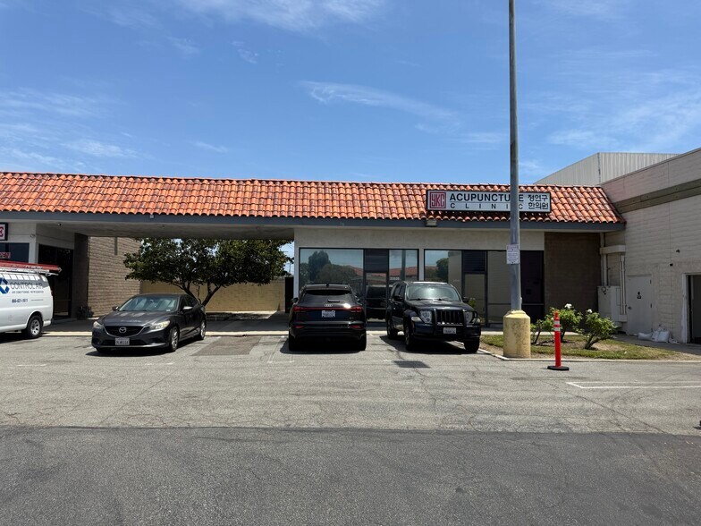 23520-23540 Crenshaw Blvd, Torrance, CA à louer - Photo de l’immeuble – Image 2 sur 18