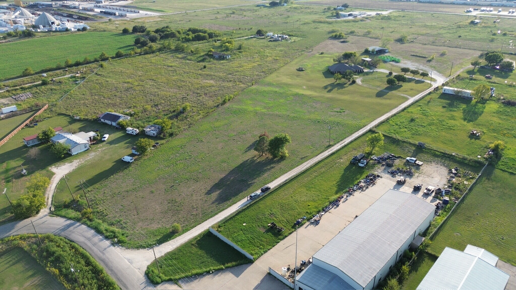 4005 Windmill Rd, Joshua, TX à vendre Photo de l’immeuble– Image 1 sur 6