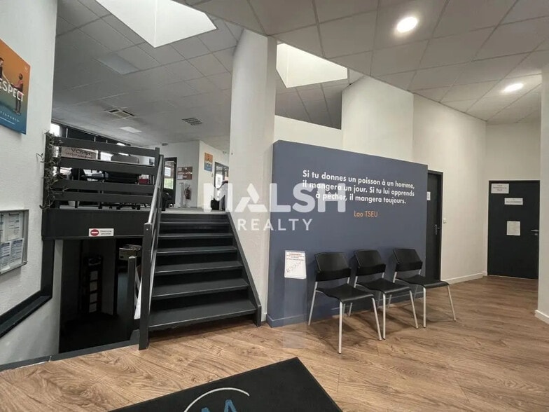 Bureau dans Bron à louer - Photo intérieure – Image 3 sur 15