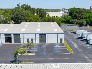 4055 35th St N, Saint Petersburg, FL à louer Photo intérieure– Image 1 sur 1