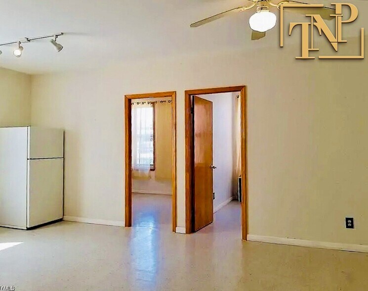 1634 E 2nd St, Brooklyn, NY à vendre - Photo de l’immeuble – Image 3 sur 15