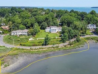 Plus de détails pour 158 E Shore Rd, Halesite, NY - Spécialisé à vendre