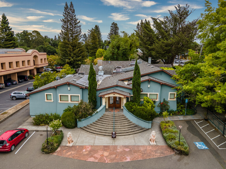 8050 Bodega Ave, Sebastopol, CA à vendre - Photo de l’immeuble – Image 2 sur 18