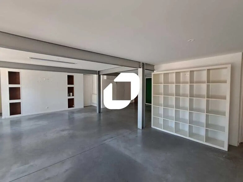 Bureau dans Bordeaux à louer - Photo intérieure – Image 2 sur 9