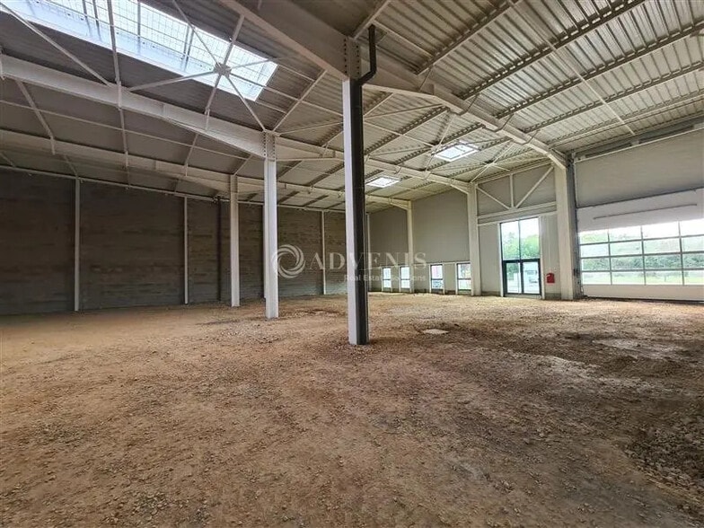 Local commercial dans Metz à louer - Photo de l’immeuble – Image 3 sur 8