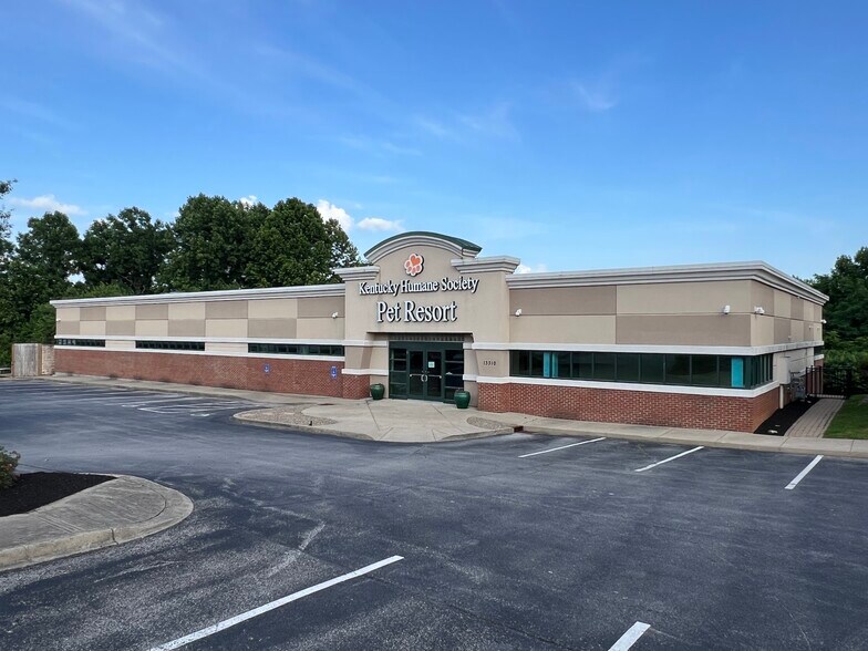 13300-13310 Magisterial Dr, Louisville, KY à louer - Photo de l’immeuble – Image 2 sur 7
