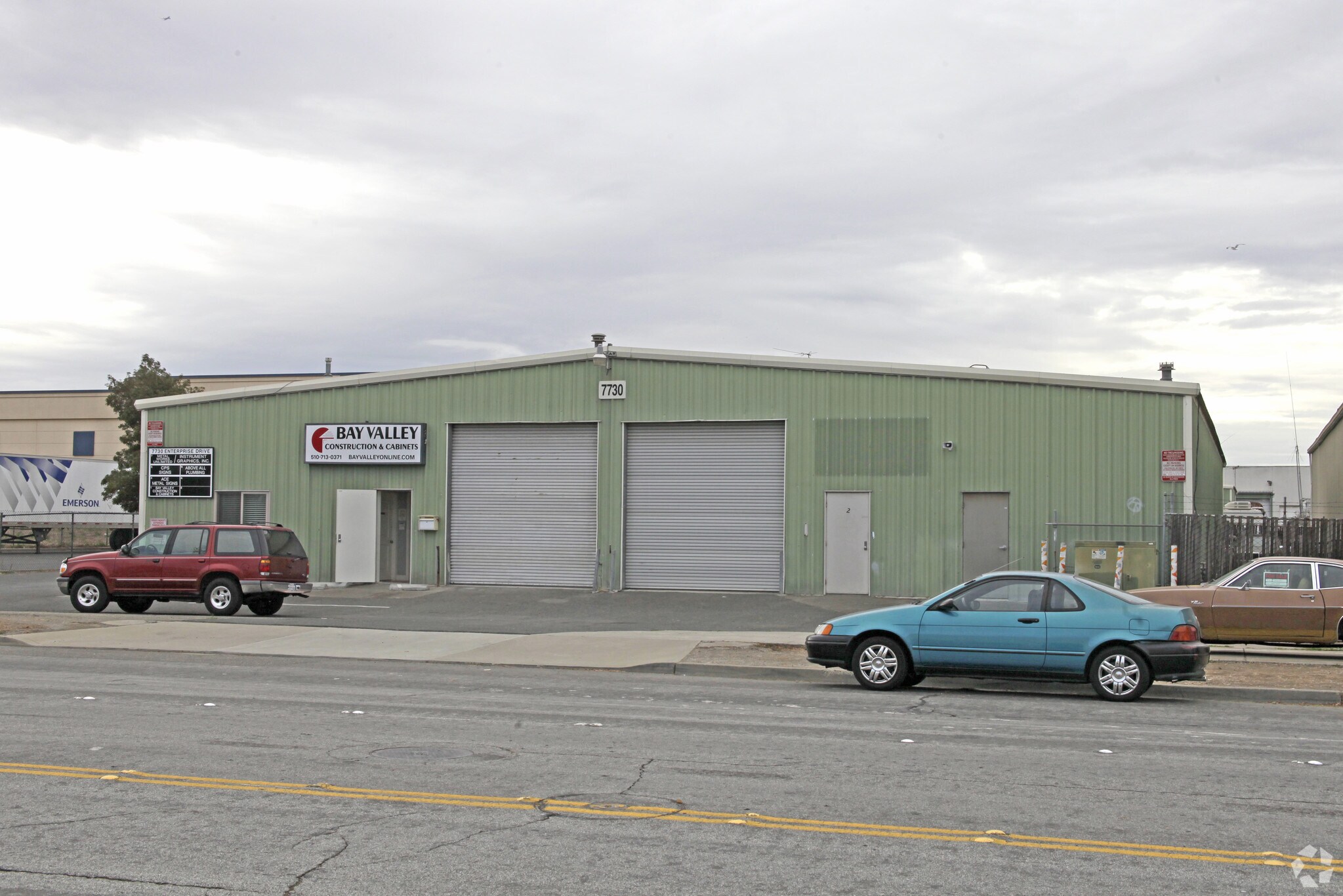7730 Enterprise Dr, Newark, CA à louer Photo de l’immeuble– Image 1 sur 4