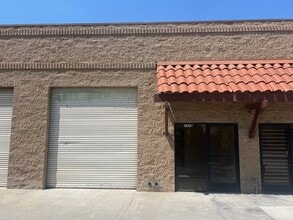 1543-1591 E Grand Ave, Pomona, CA à louer Photo de l’immeuble– Image 1 sur 1