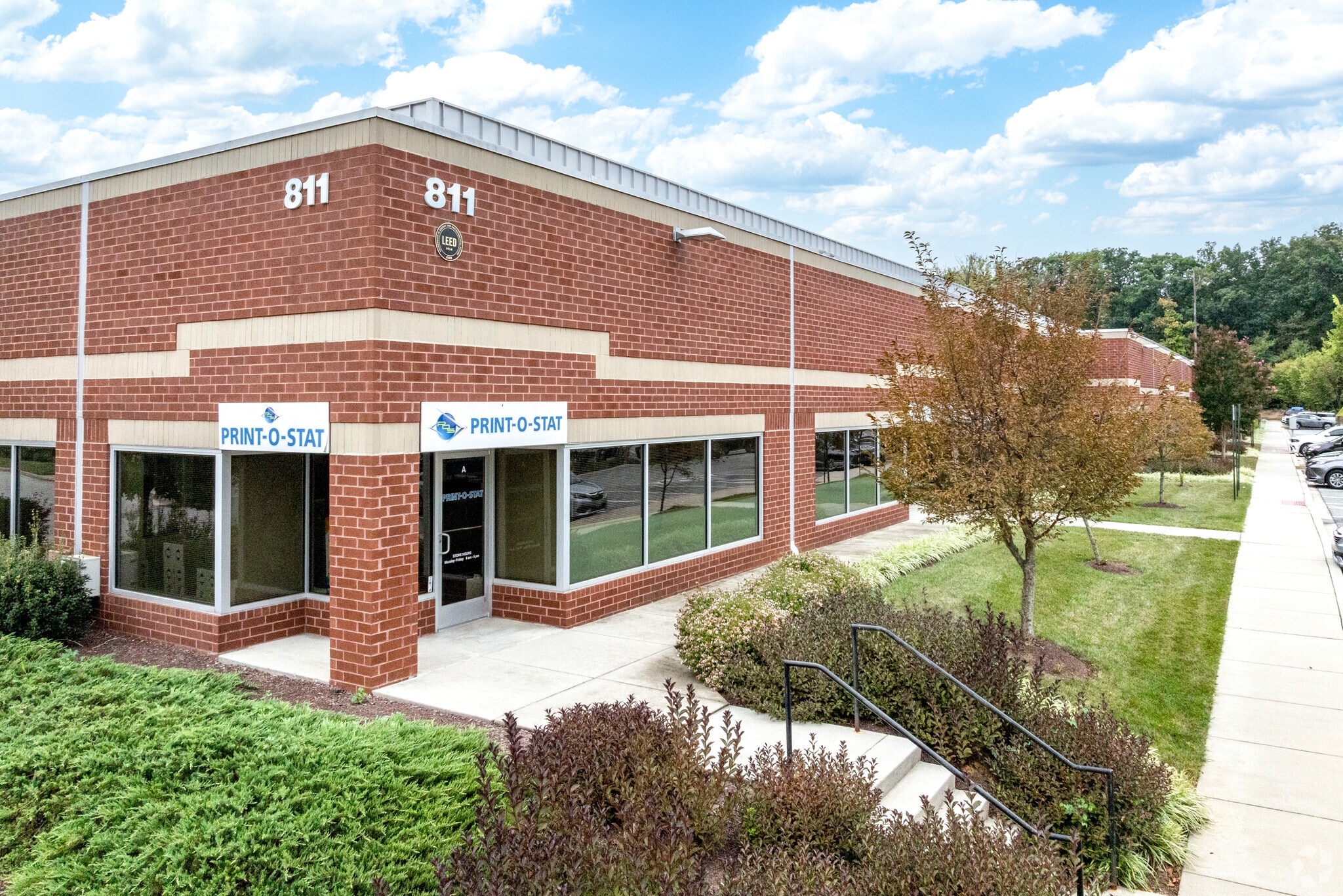 811 Pinnacle Dr, Linthicum Heights, MD à louer Photo principale– Image 1 sur 5