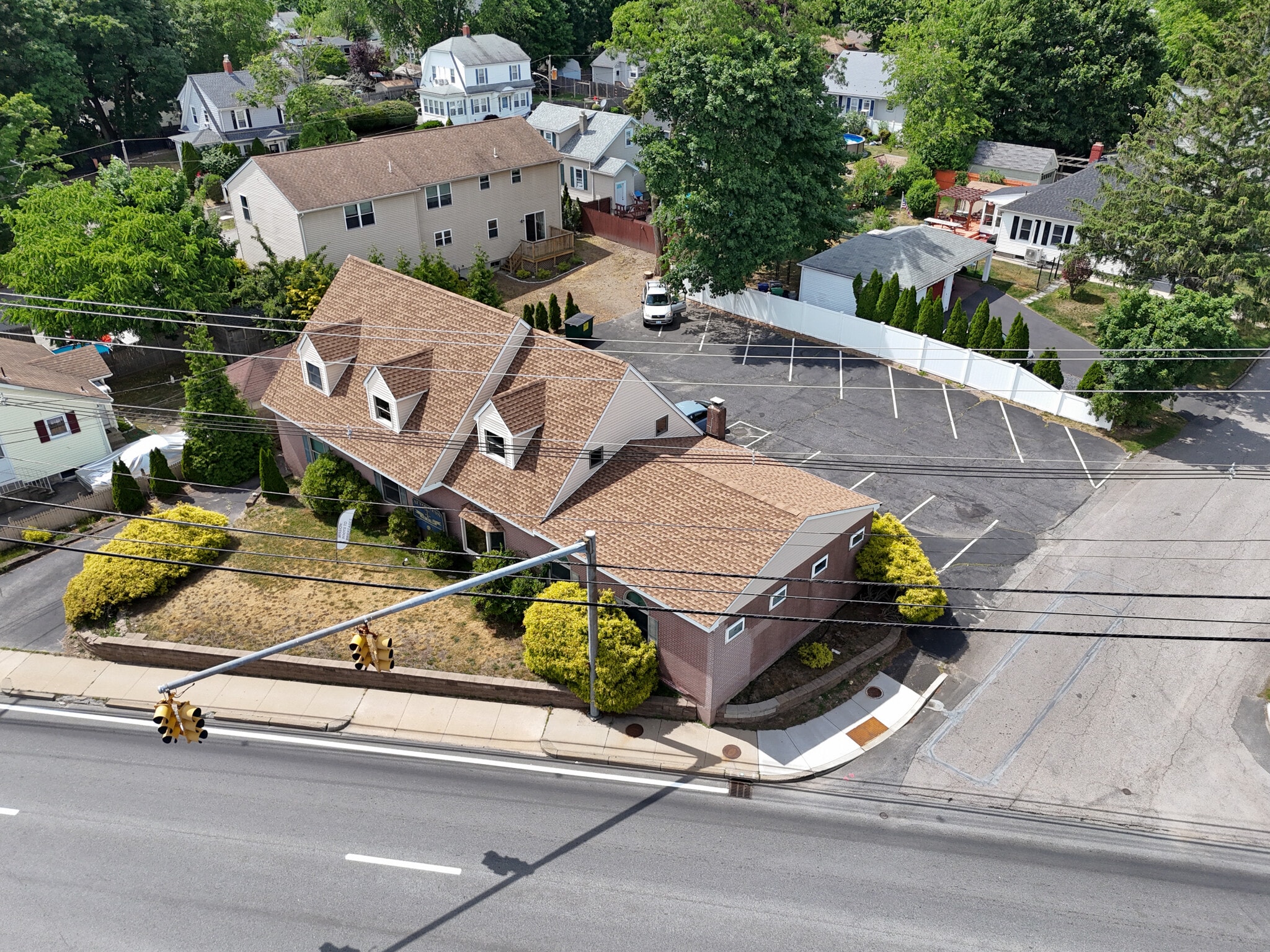 623 Post Rd, Warwick, RI à vendre Photo principale– Image 1 sur 24