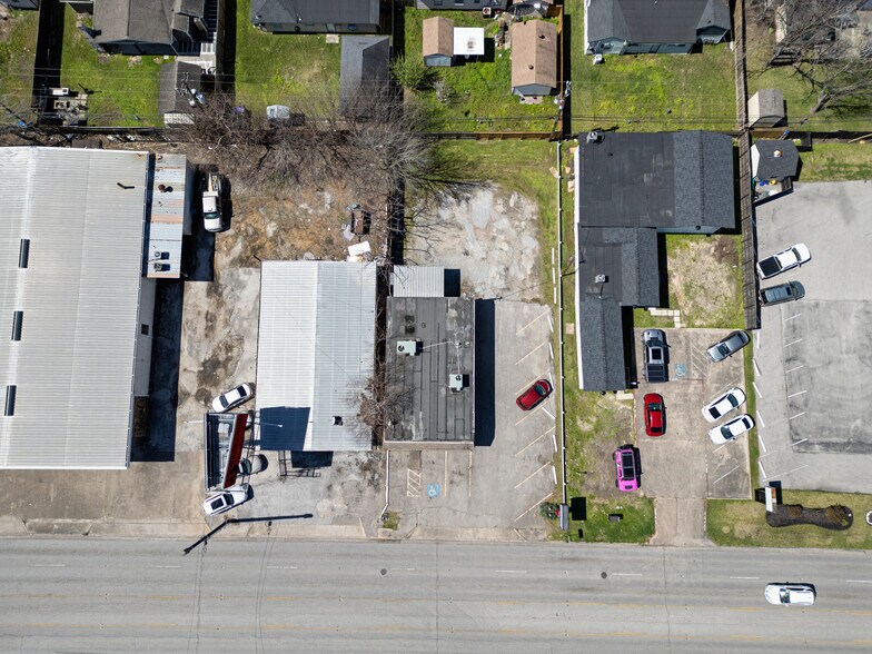1936 Strawberry Rd, Pasadena, TX à vendre - Photo de l’immeuble – Image 2 sur 32