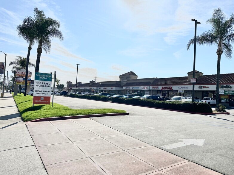 9432-9532 Whittier Blvd, Pico Rivera, CA à louer - Photo de l’immeuble – Image 3 sur 4