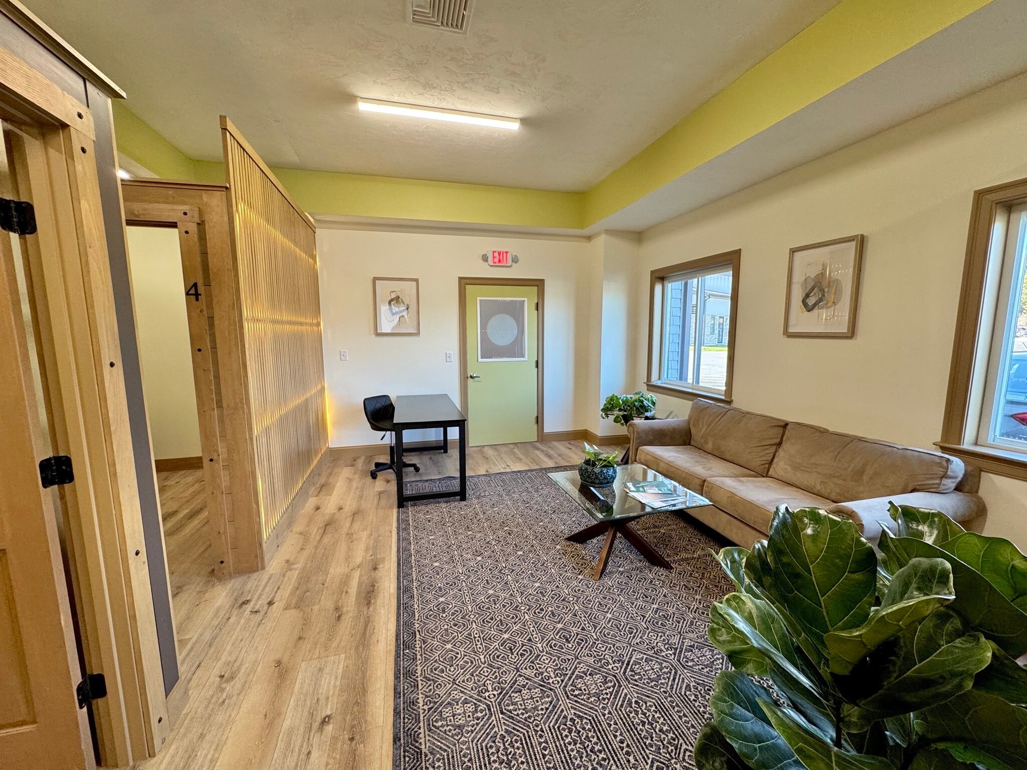 54 Holman Rd, Plymouth, MA à louer Photo intérieure– Image 1 sur 30