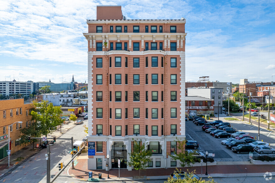 1800 N Charles St, Baltimore, MD à louer - Photo de l’immeuble – Image 2 sur 5