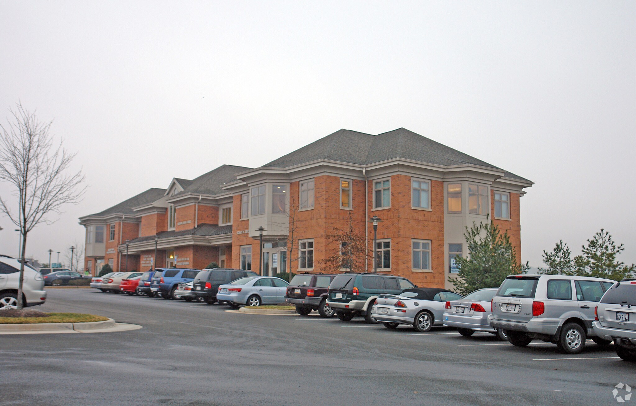 46165 Westlake Dr, Sterling, VA à vendre Photo principale– Image 1 sur 33