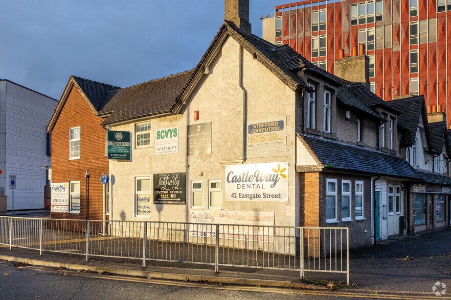 42 Eastgate St, Stafford à louer - Photo de l’immeuble – Image 2 sur 2