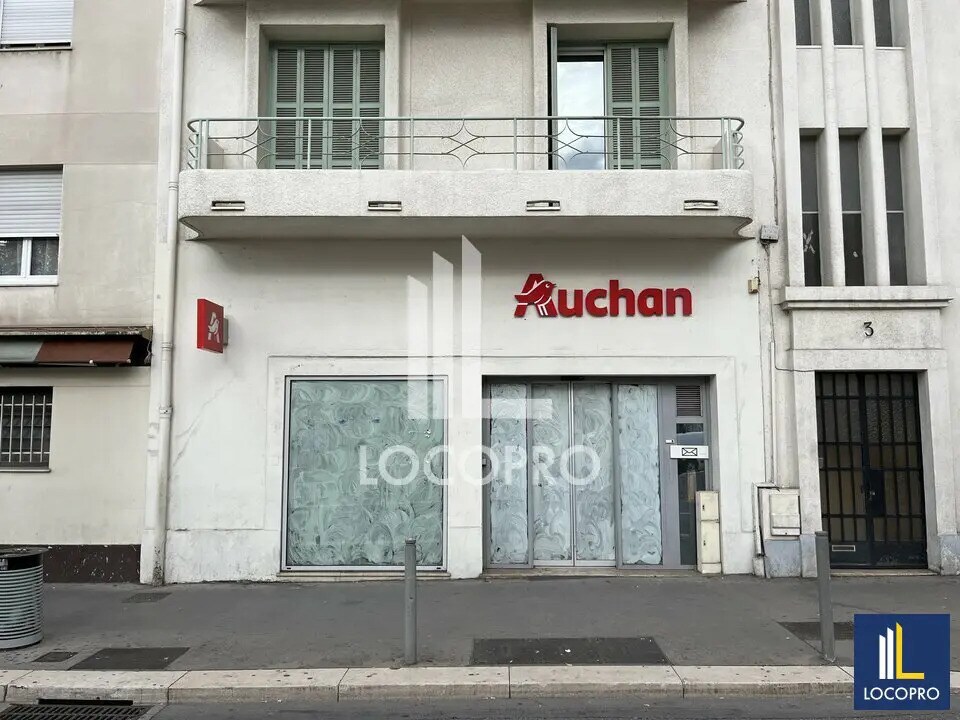 Local commercial dans Nice à louer Photo de l’immeuble– Image 1 sur 8