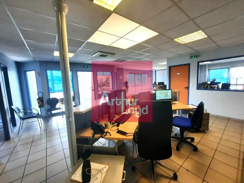 Bureau dans Clermont-Ferrand à louer - Photo intérieure – Image 3 sur 8