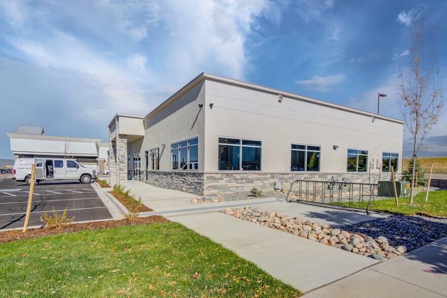 4272 Promenade Dr, Colorado Springs, CO à louer - Photo de l’immeuble – Image 2 sur 45