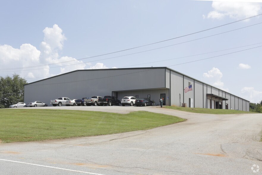 245 Tucapau Rd, Wellford, SC à louer - Photo principale – Image 3 sur 8