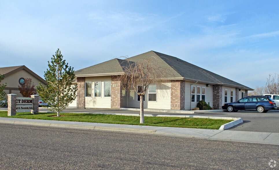 811 NW 12th St, Fruitland, ID à louer - Photo principale – Image 1 sur 2