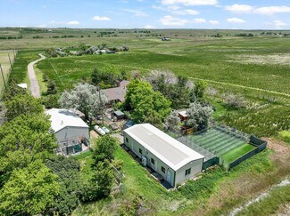 Plus de détails pour 1335 S Kio St, Watkins, CO - Local commercial à vendre