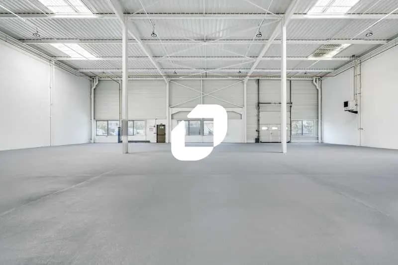 Bureau dans Le Blanc-Mesnil à louer - Photo de l’immeuble – Image 1 sur 26