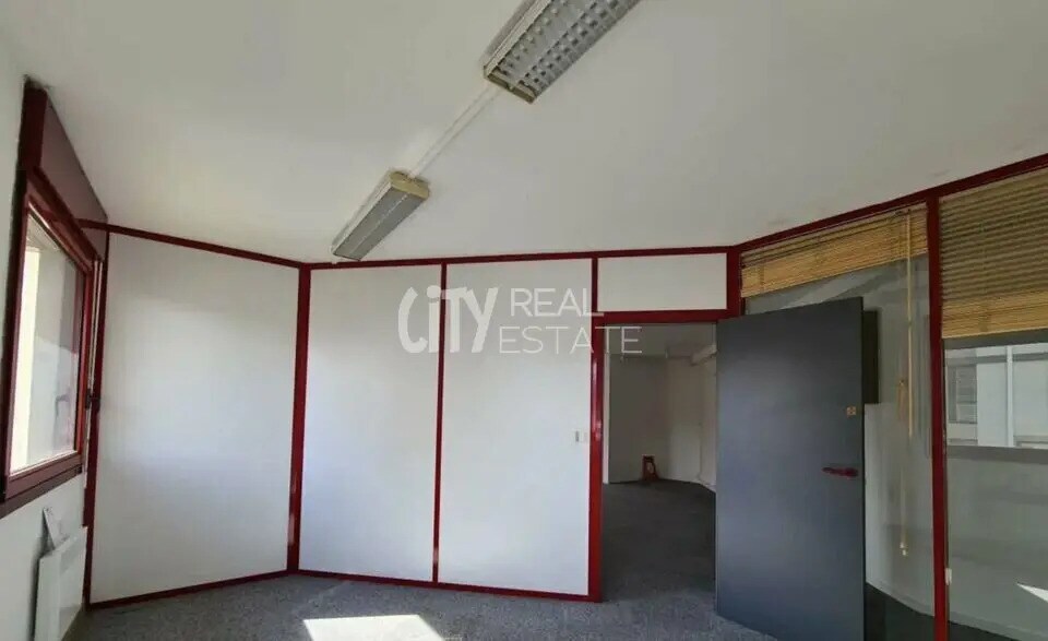 Bureau dans Lyon à louer - Photo de l’immeuble – Image 2 sur 6
