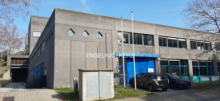 Local d'activités dans Cerdanyola del Vallès, Barcelona à vendre Photo intérieure– Image 2 sur 11