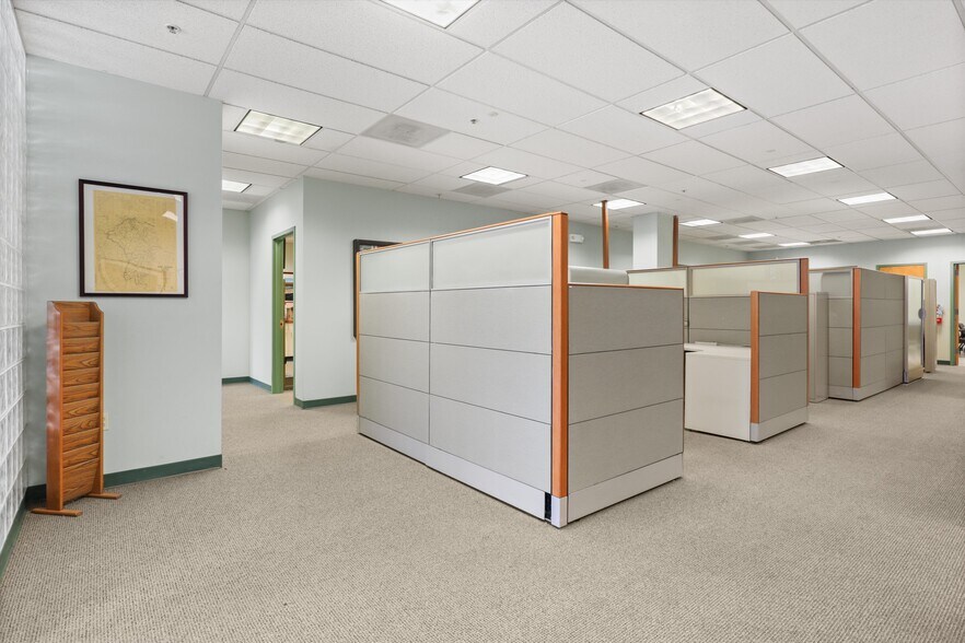 339 Buschs Frontage Rd, Annapolis, MD à vendre - Photo intérieure – Image 3 sur 104