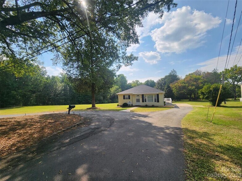 4515 Beaty Rd, Gastonia, NC à vendre - Photo de l’immeuble – Image 2 sur 22
