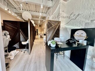 Plus de détails pour 469 W Putnam Ave, Greenwich, CT - Local commercial à louer