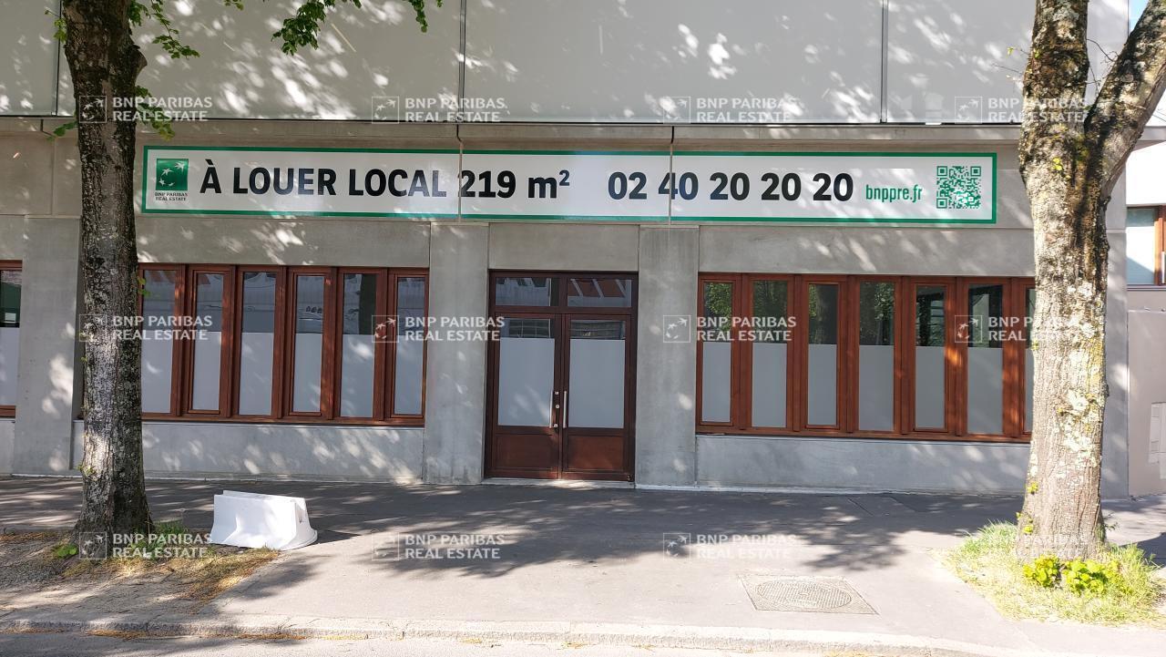 20 Boulevard Des Martyrs Nantais De La Résistance, Nantes à louer Photo de l’immeuble– Image 1 sur 14