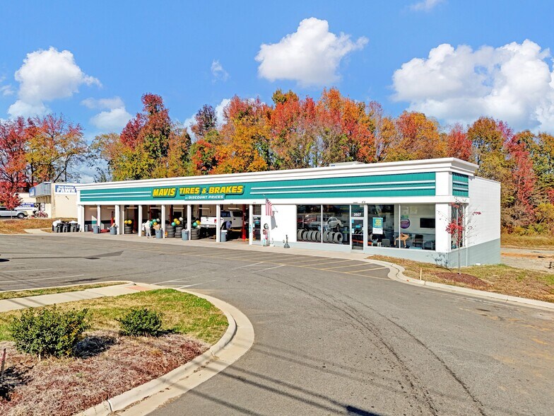 2607 S Main St, High Point, NC à vendre - Photo de l’immeuble – Image 3 sur 3