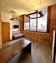 244 W 300 N, Salt Lake City, UT à louer Photo de l’immeuble– Image 2 sur 5