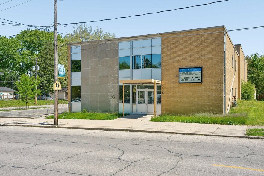 3843 6th Ave, Des Moines, IA à vendre - Photo de l’immeuble – Image 2 sur 17