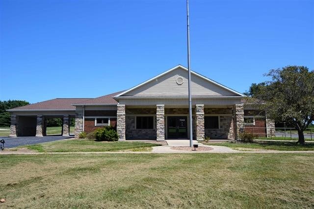 7240 S US 231, Huntingburg, IN à louer - Photo de l’immeuble – Image 1 sur 25